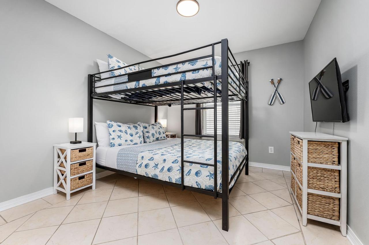 Private Beach Access, Fenced Yard & Pet Friendly, Pool, Cabana Life Beach House Destin Exterior photo