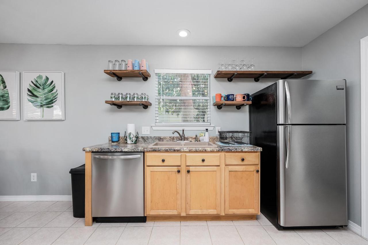 Private Beach Access, Fenced Yard & Pet Friendly, Pool, Cabana Life Beach House Destin Exterior photo